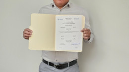 Happy Graduate In Spanish